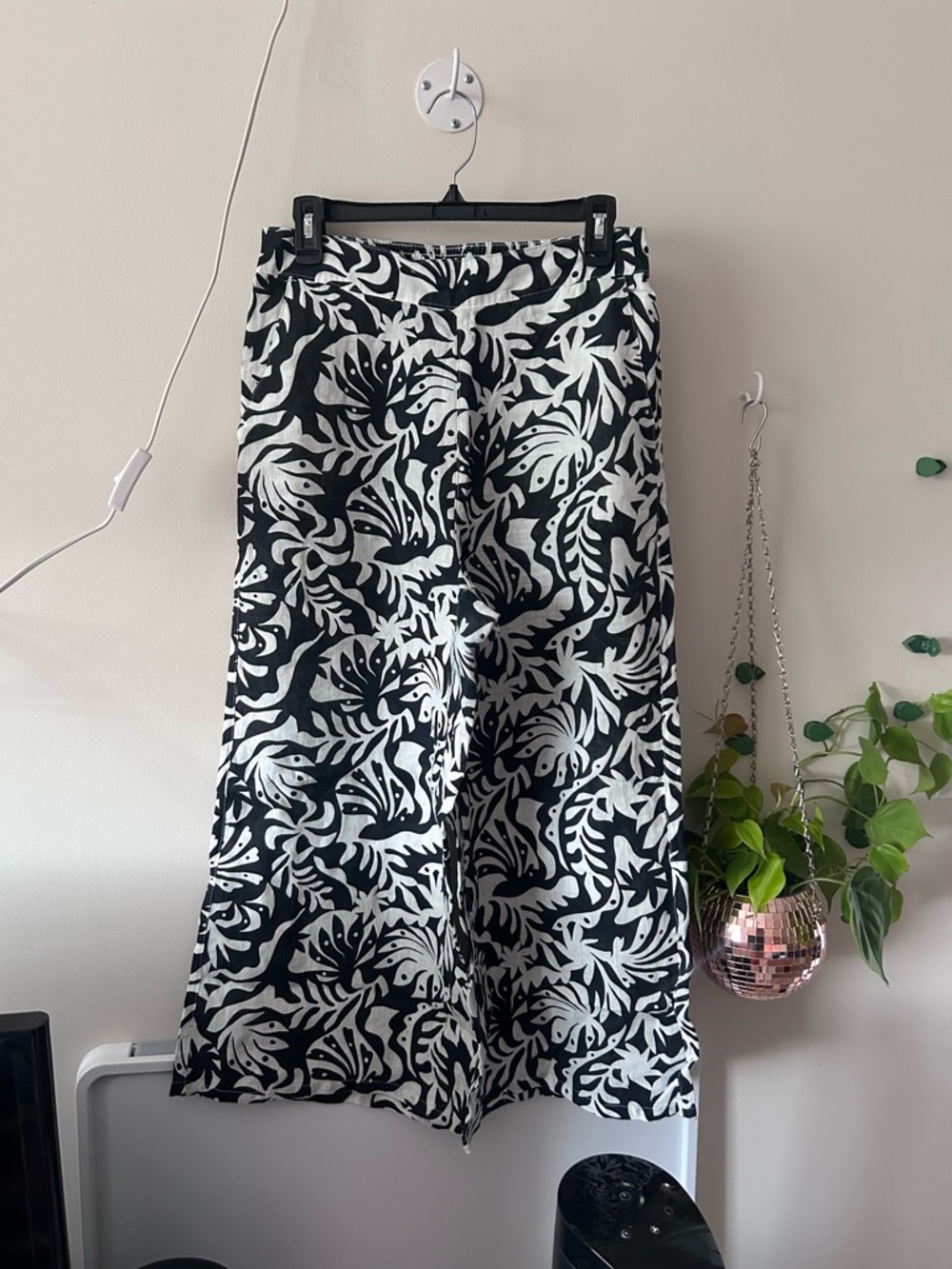Rachel Zoe Black and White Linen Wide Leg Pants
